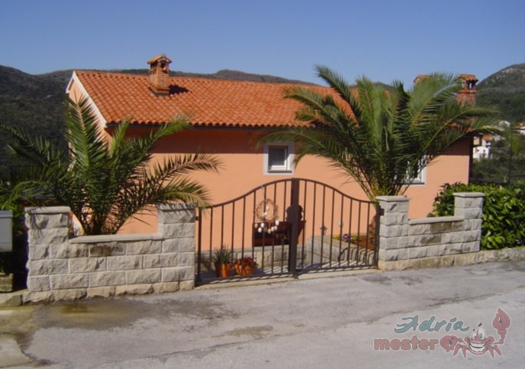 Rabac, 3.2 RBC-AP-LRA apartmanház_01