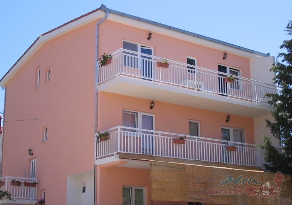 Apartmanház TRO-AP-MRA (2.)