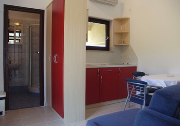 APP 1/2(+1) balkon, klíma (27 nm)  2-3 fős