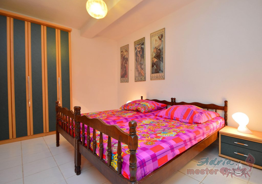 B4+1=4-5 fős, fszt-i
apartman_08