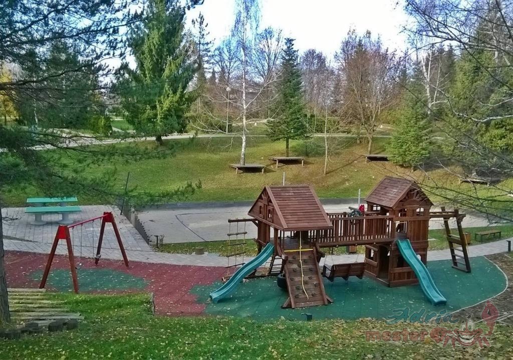Plitvice HR játszótér