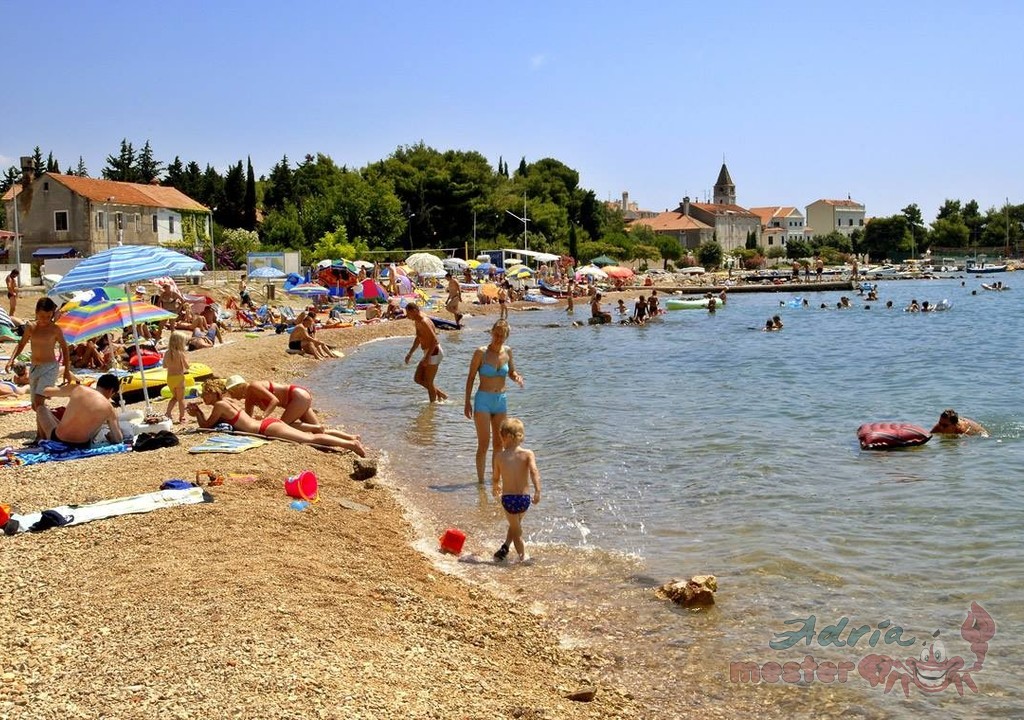 A Croatia Üdülőtlp. saját strandszakasza (4.)