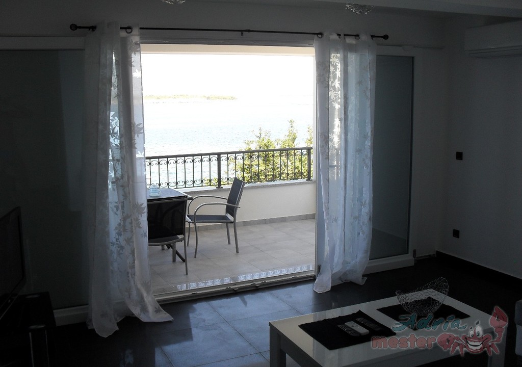 A4+2 (5-6 szem., 2-hálós) apartman (6.) 