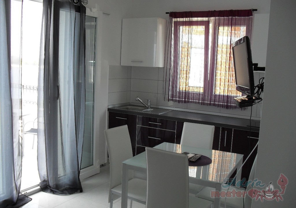 A2+2 (3-4 szem., 1-hálós) apartman 