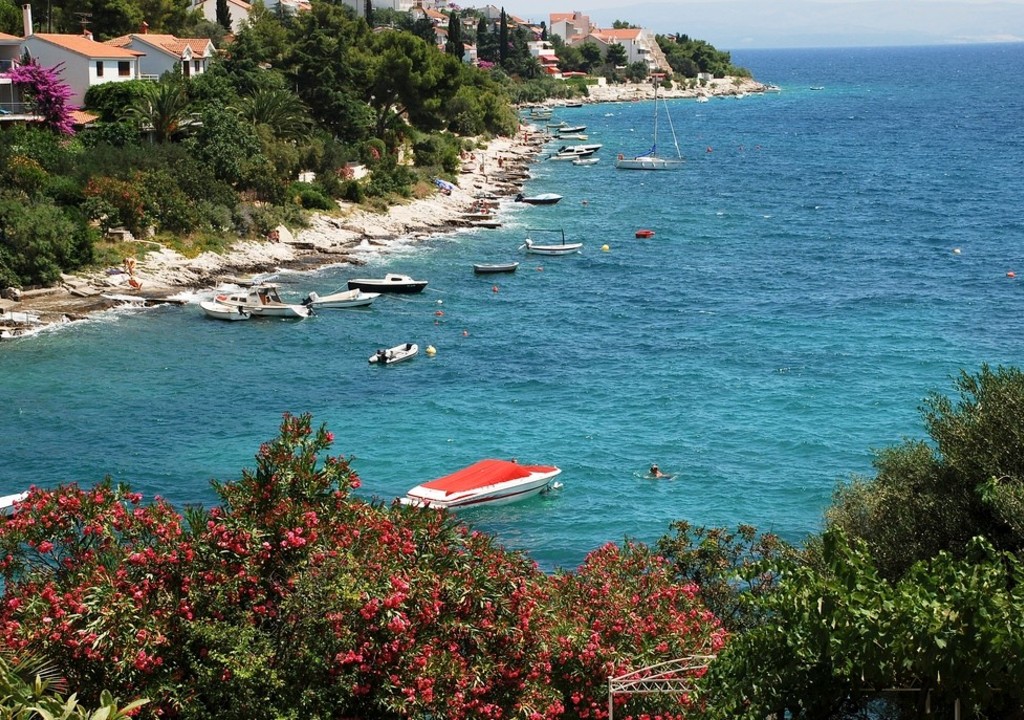 Okrug Donji, Mavarćica-öböl a stranddal (2.)