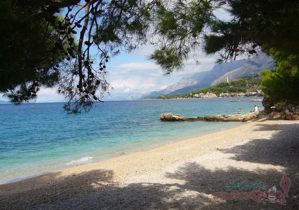 Podgora, Hotel AURORA*** saját strandszakasza (4.)