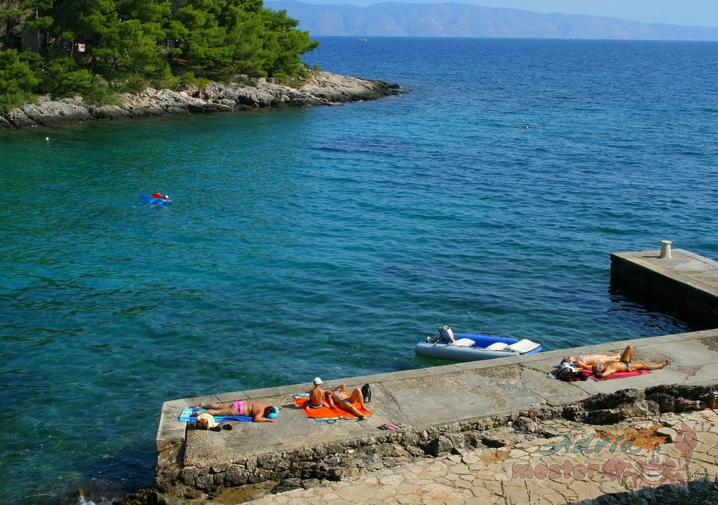 Hotel FONTANA saját strand szakasza (3.)