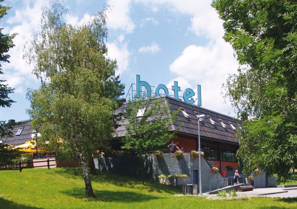 Rakovica, Hotel GRABOVAC (1.)